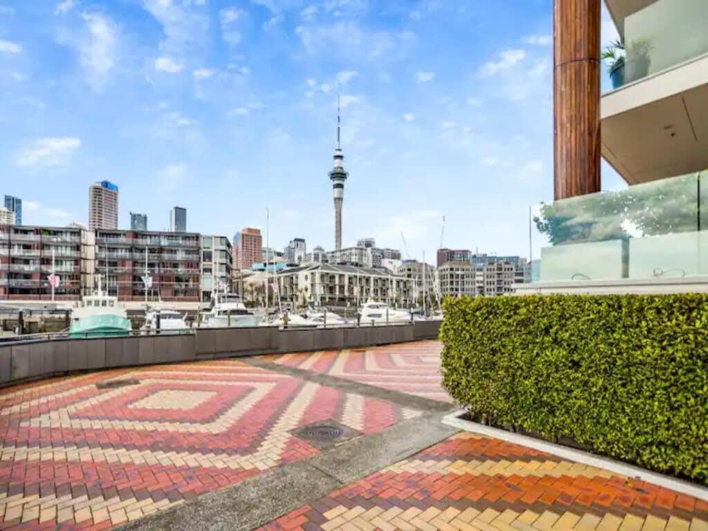 Stunning Views Of Viaduct Harbour Free Parking Apartment
