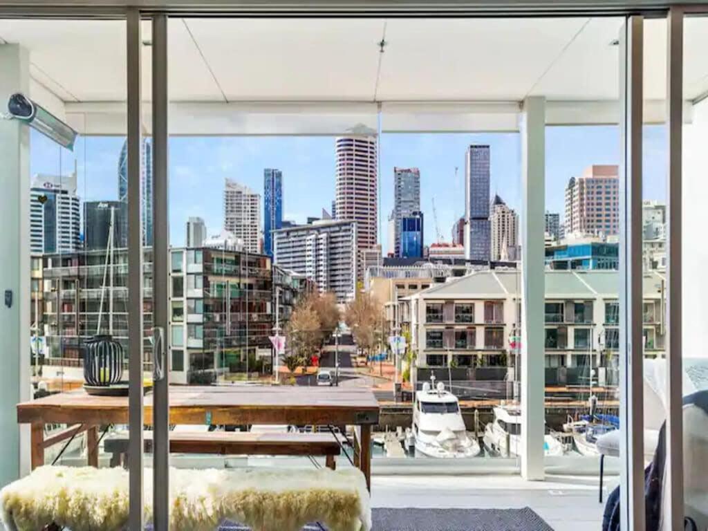 Apartment Stunning Views Of Viaduct Harbour Free Parking