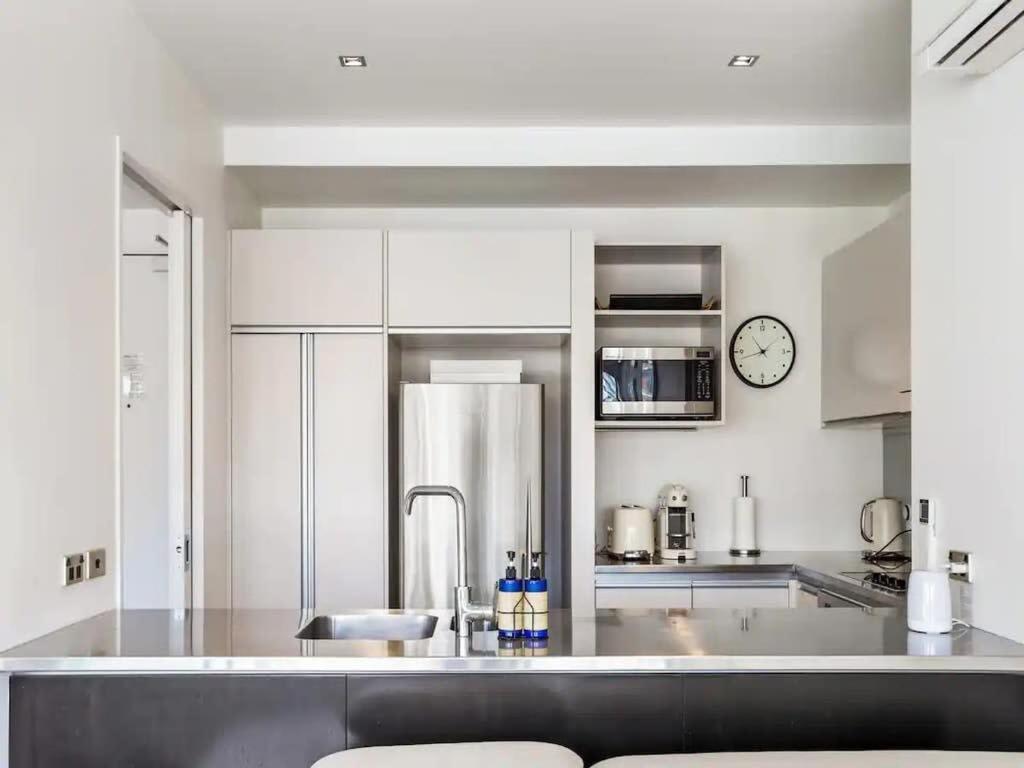 Apartment Stunning Views Of Viaduct Harbour Free Parking Auckland
