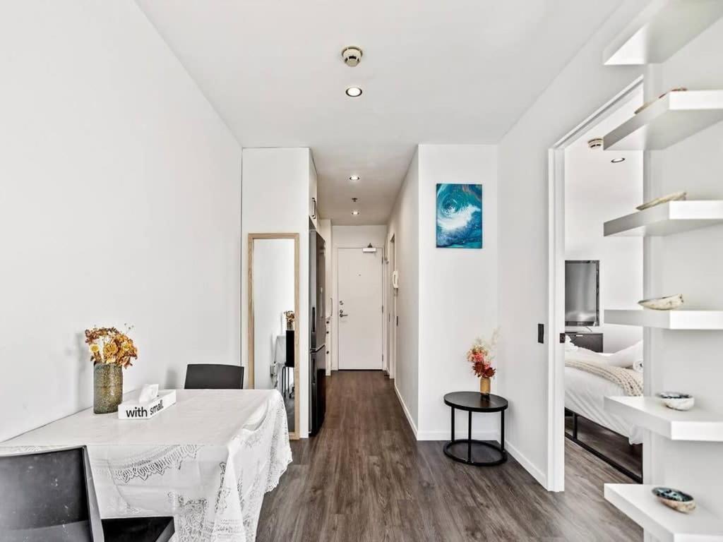 Apartment Modern One Bedroom In *