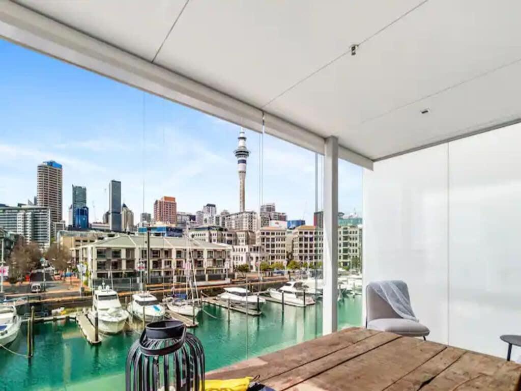 Stunning Views Of Viaduct Harbour Free Parking Auckland