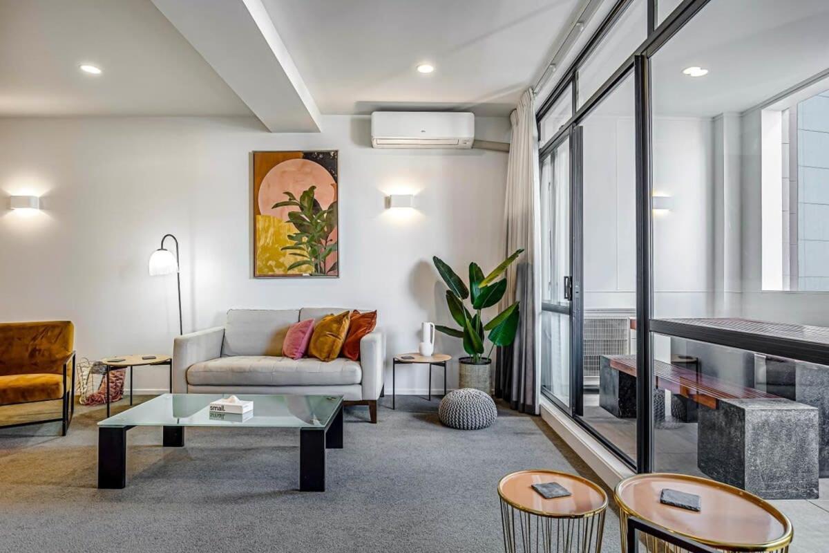 Apartment Spacious Character