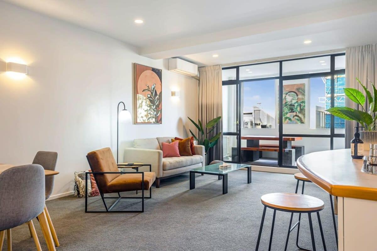 Apartment Spacious Character Auckland