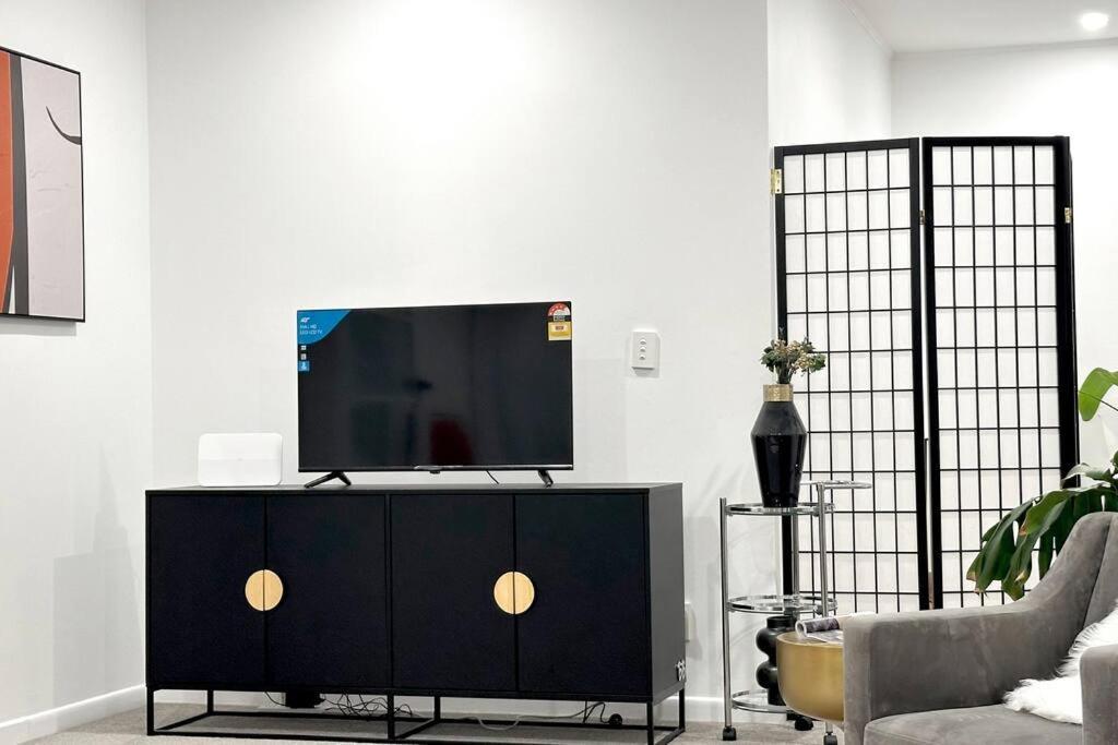 Apartment Schoolzone, Golf, Location - By The Bay 5 Bedroom