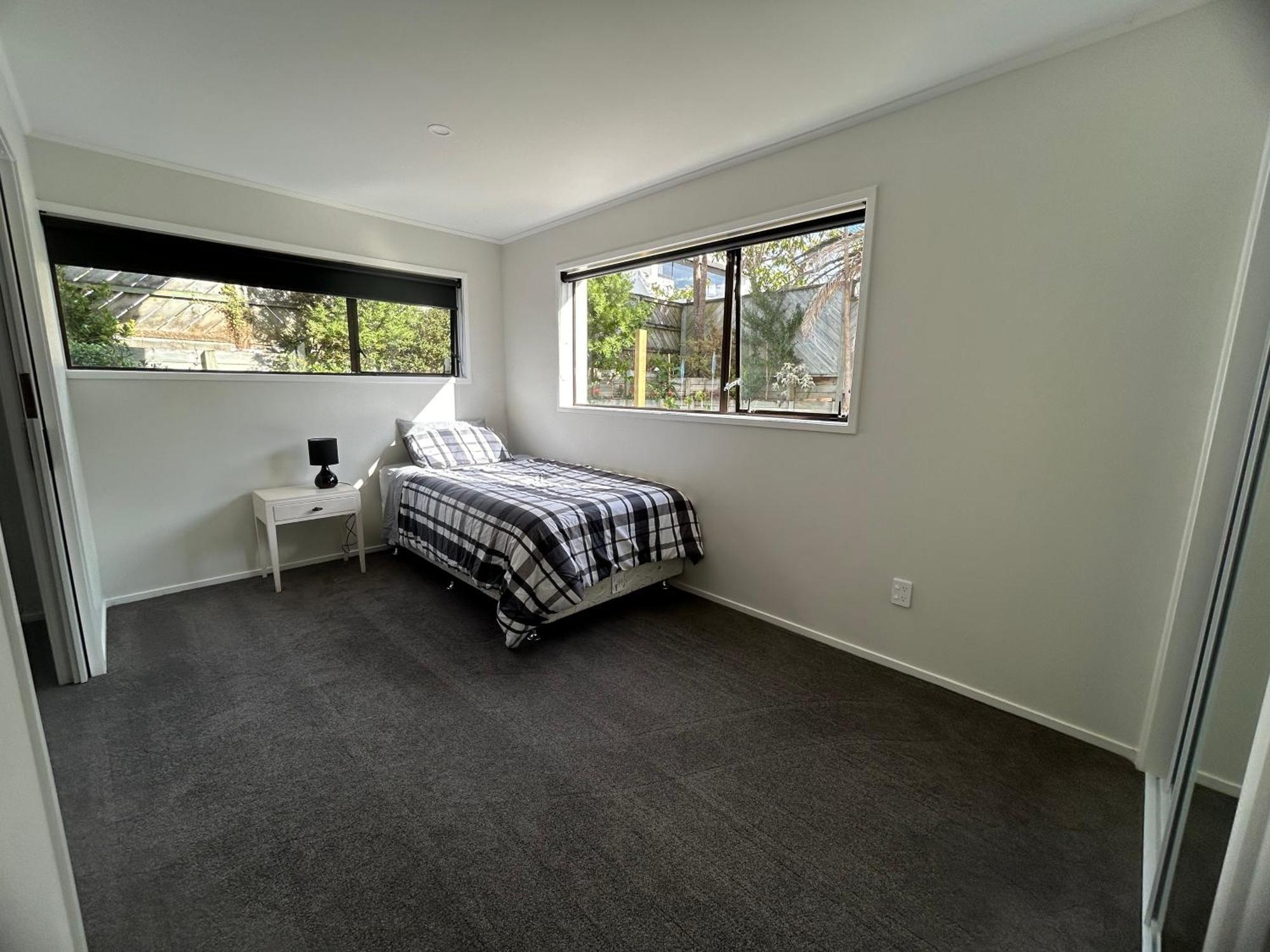 2 Beddie By The Bay Auckland