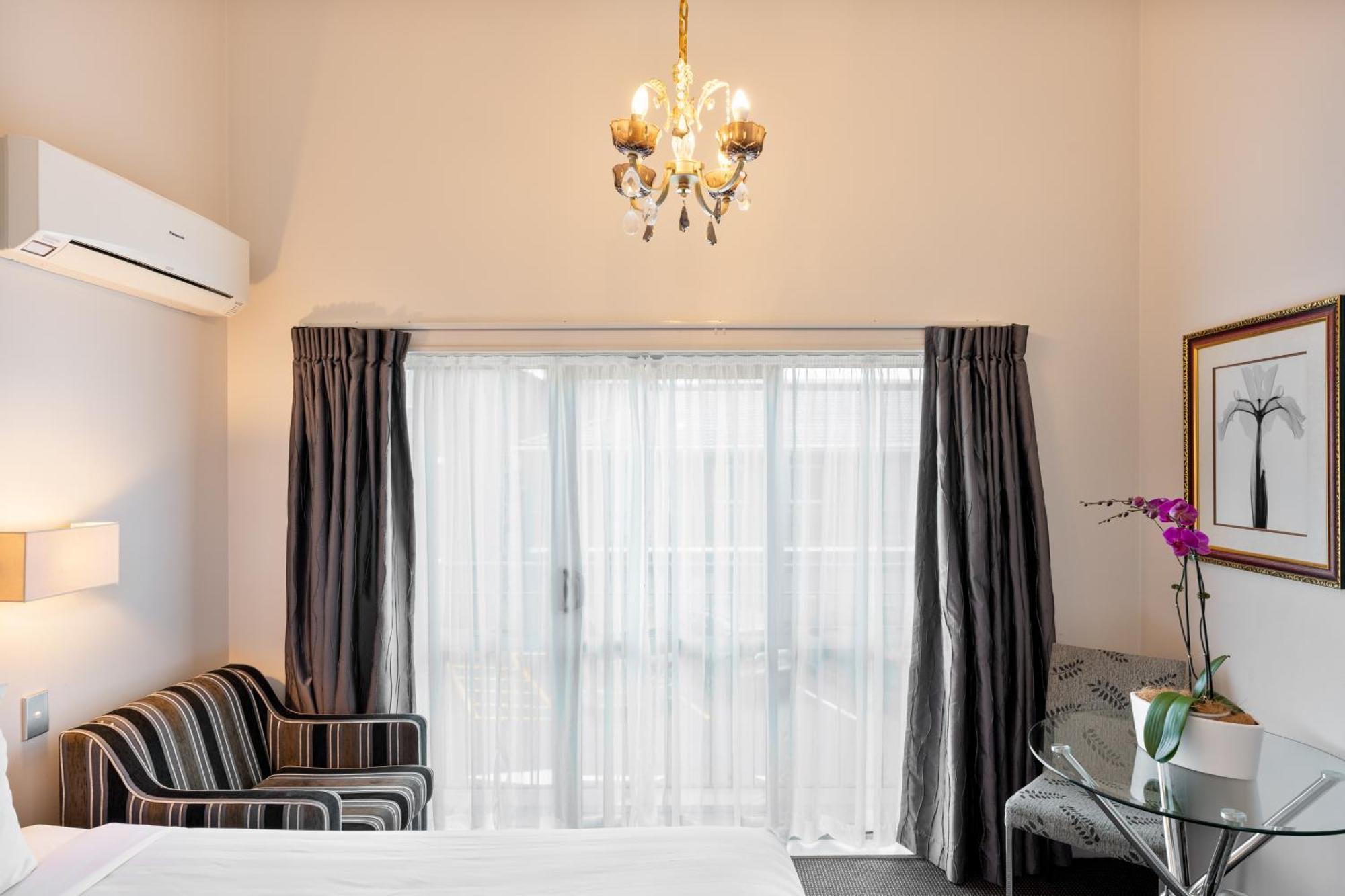 Motel Western Newmarket &
