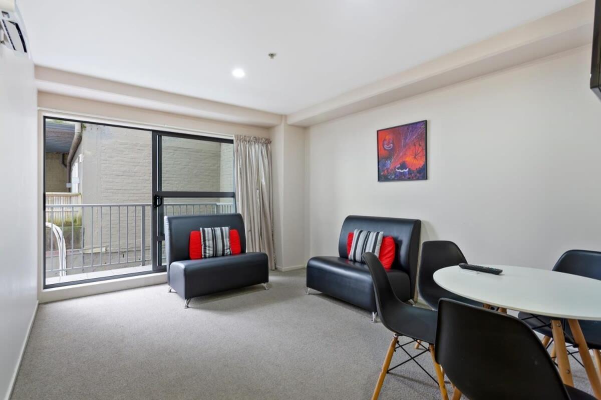 Apartamento Uptown Two Bedroom With The Essentials Auckland