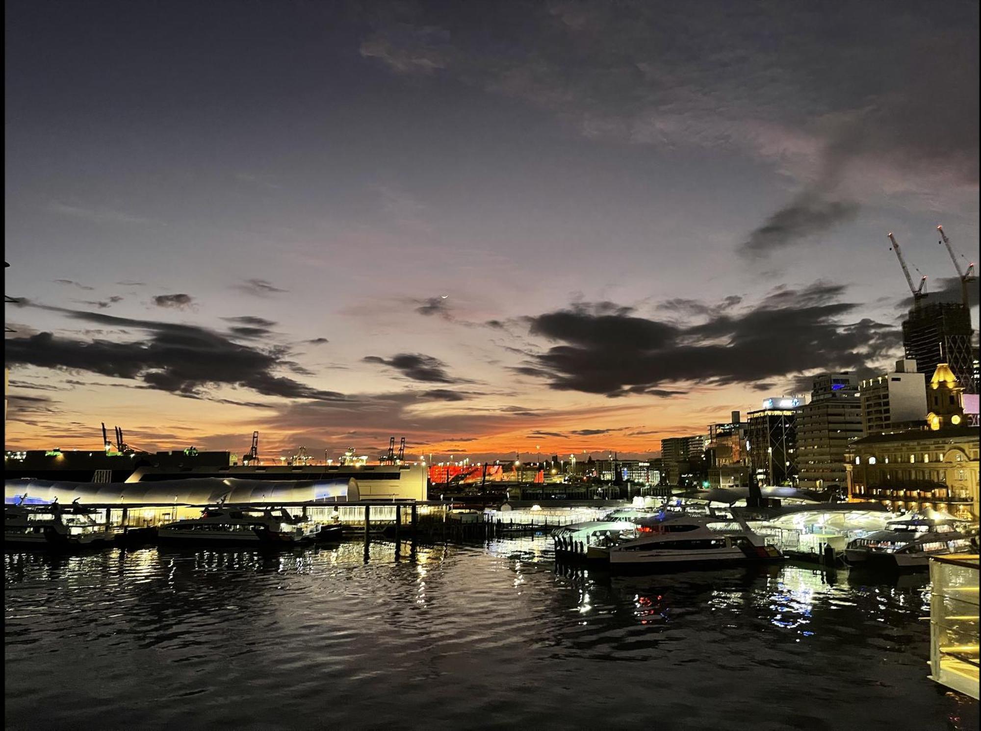 Chic Princes Wharf - View - Parking