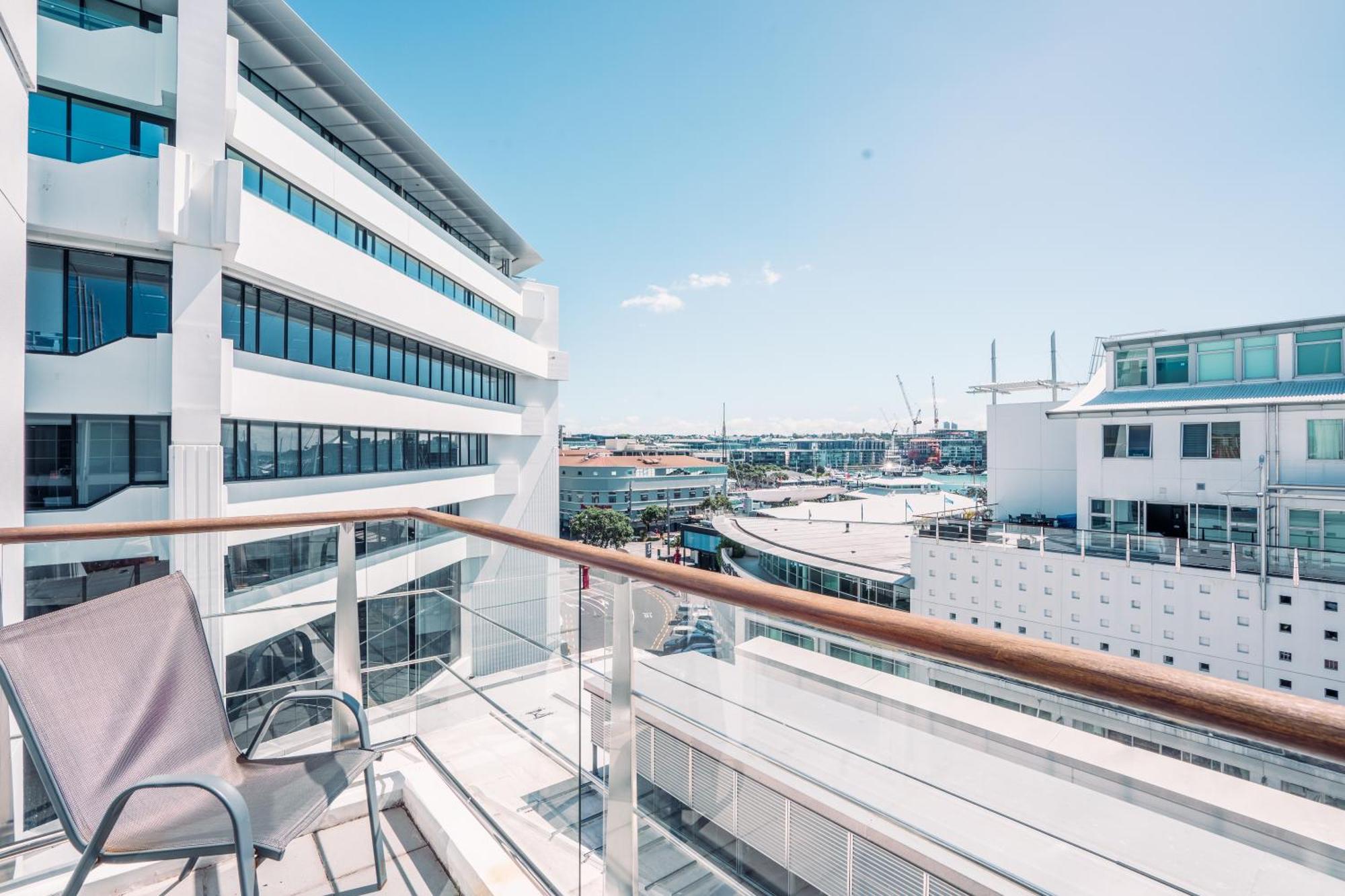Apartment Chic Princes Wharf - View - Parking Auckland