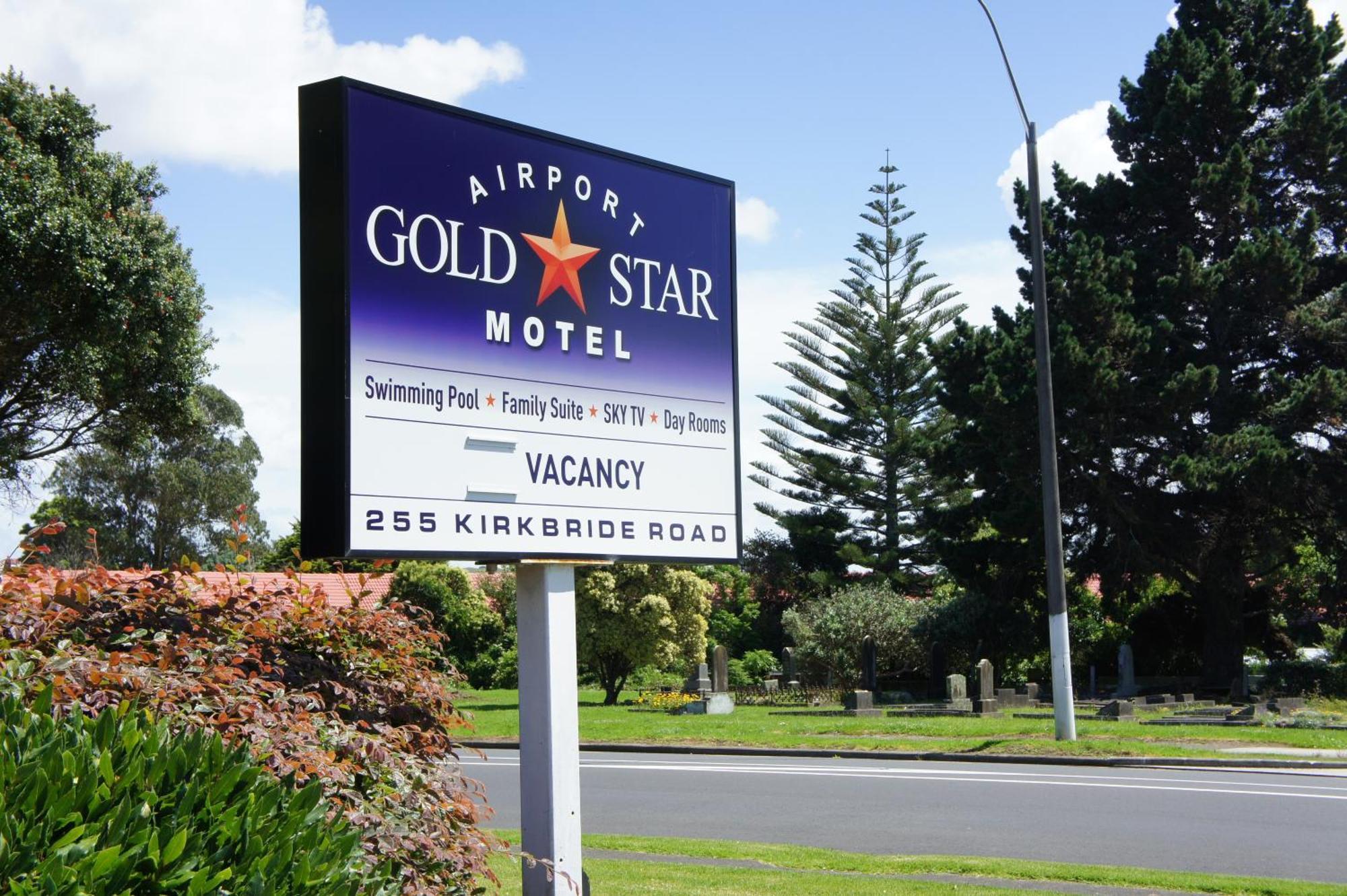 Motel Airport Gold Star 3*