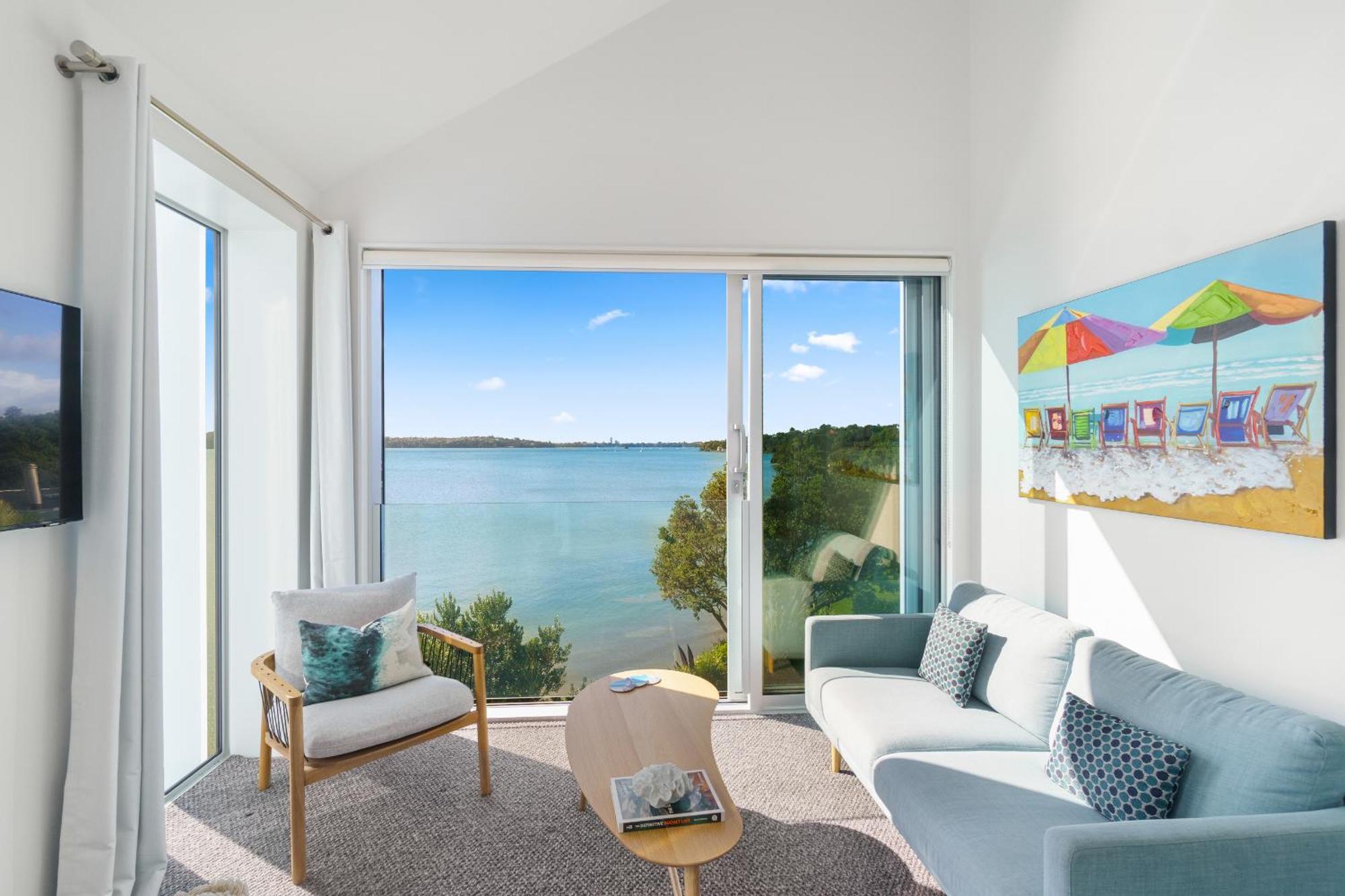 Holiday home Harbour View - Westmere *