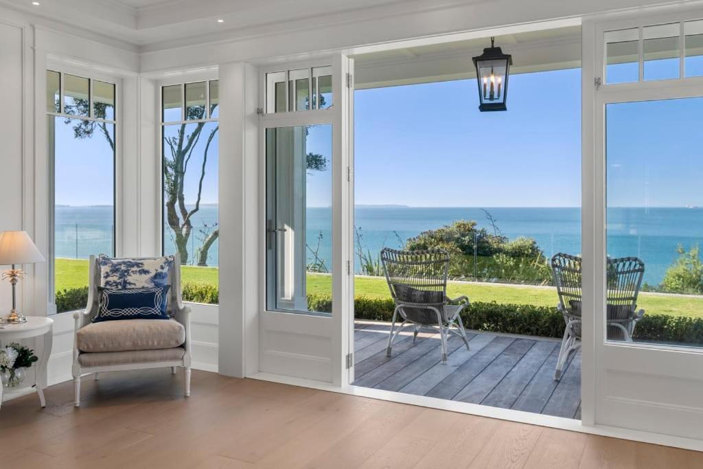 Hampton On View Luxury Clifftop In Campbells Bay