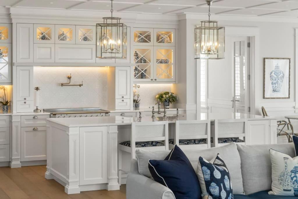 Hampton On View Luxury Clifftop In Campbells Bay
