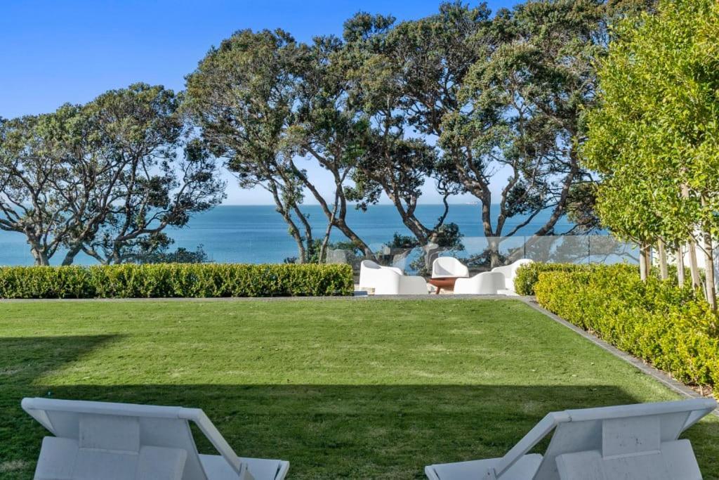 Holiday home Hampton On View Luxury Clifftop In Campbells Bay *
