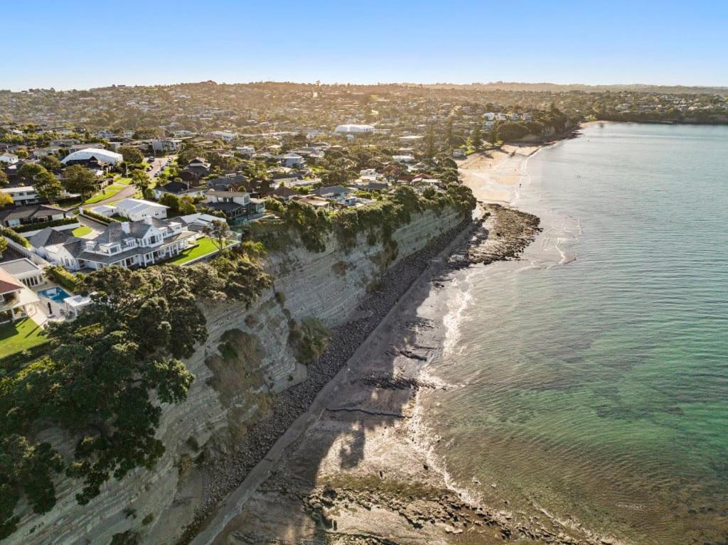 Hampton On View Luxury Clifftop In Campbells Bay