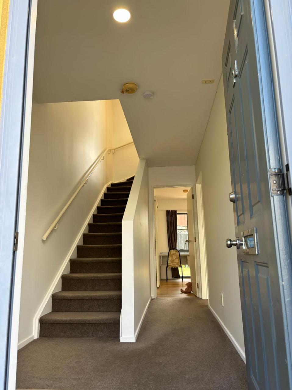 Holiday home New Lynn Tidy House *