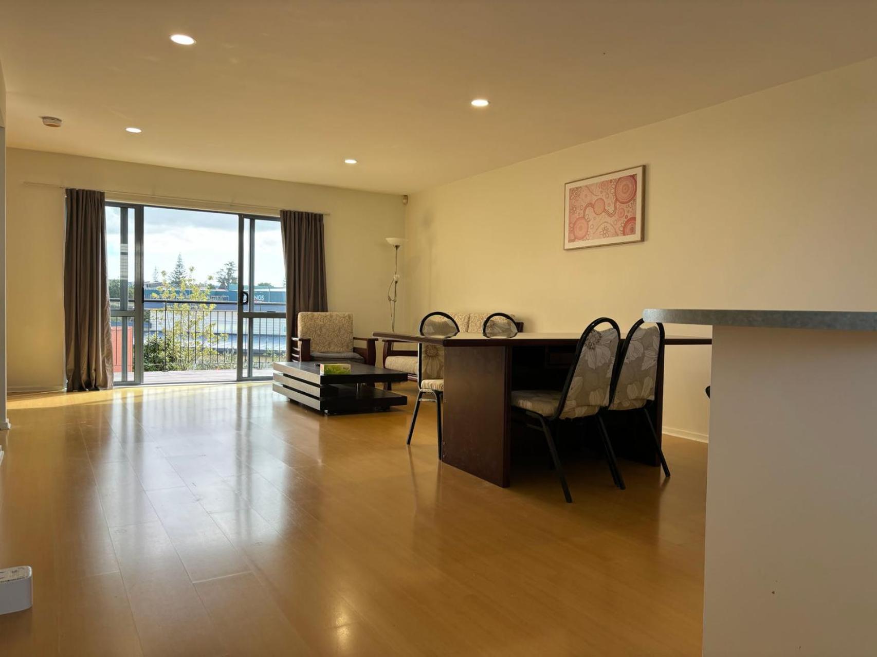 New Lynn Tidy House Auckland