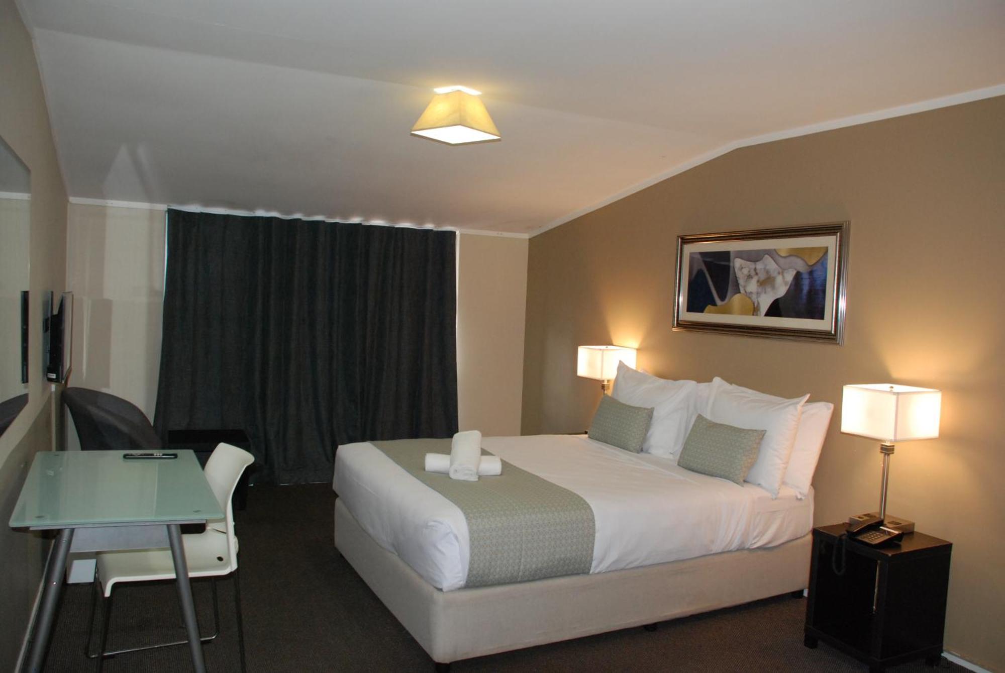 Hotel Vr Airport