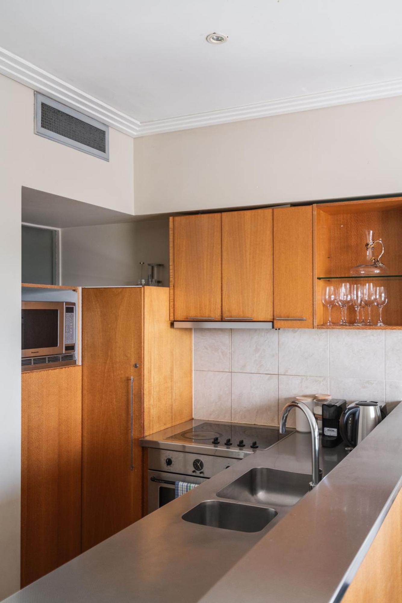 Apartment Luxury Waterfront Haven On Viaduct Harbour