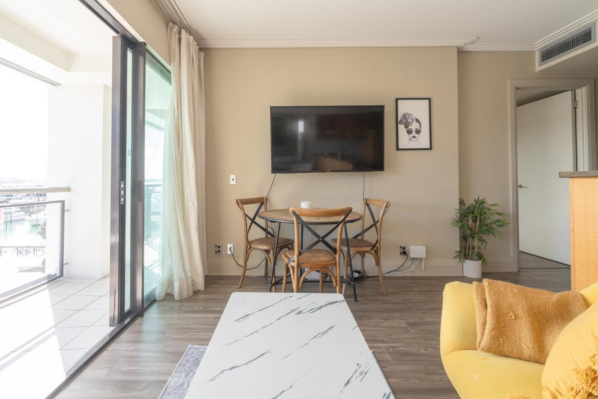 Luxury Waterfront Haven On Viaduct Harbour Apartment Auckland