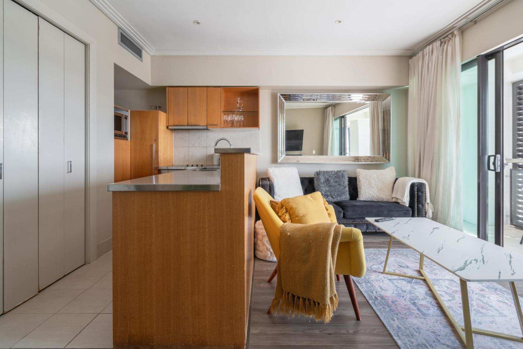 Apartment Luxury Waterfront Haven On Viaduct Harbour Auckland