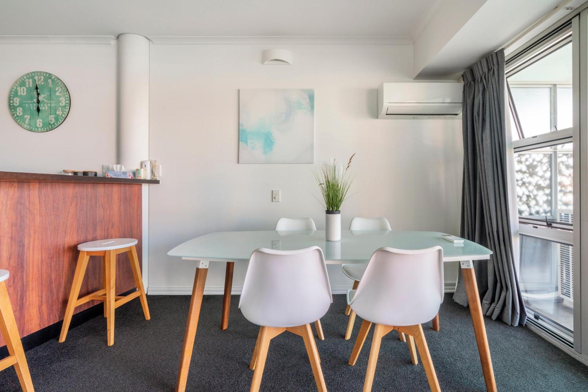 Your Luxury Waterfront Retreat Awaits