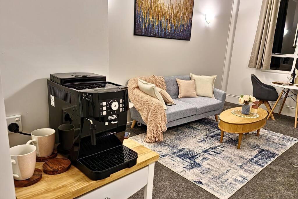 Apartamento Heritage Luxe Retreat On Queens