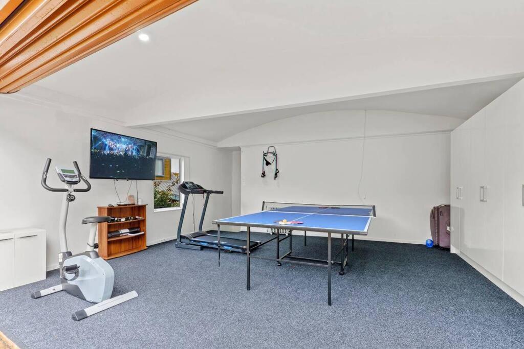 Entire In Villa