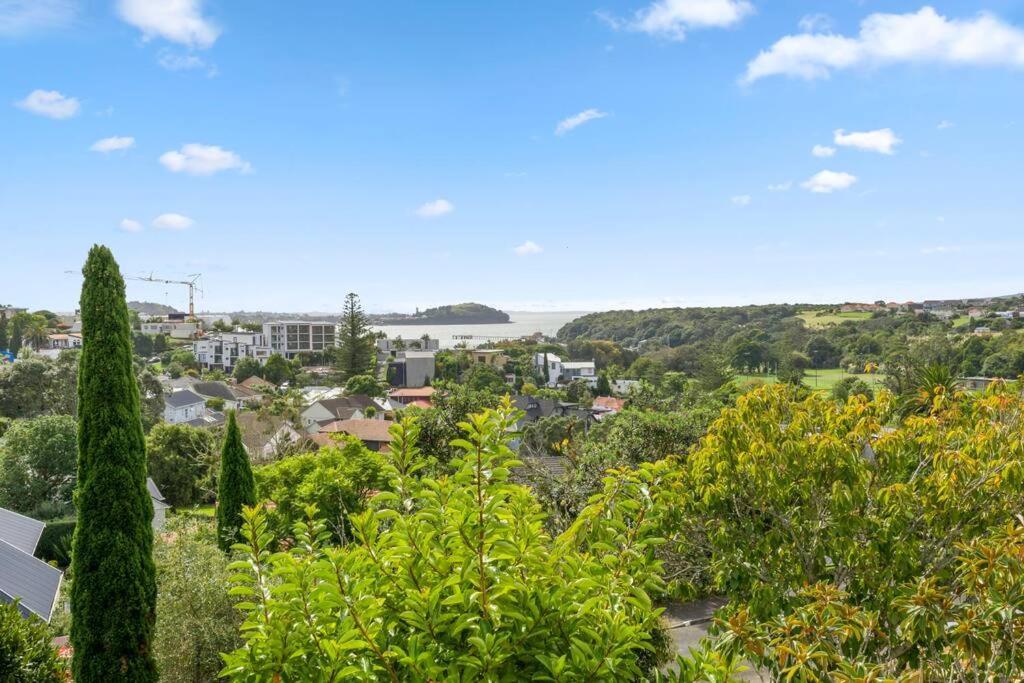 Welcome To Luxury Living In Cbd * Auckland