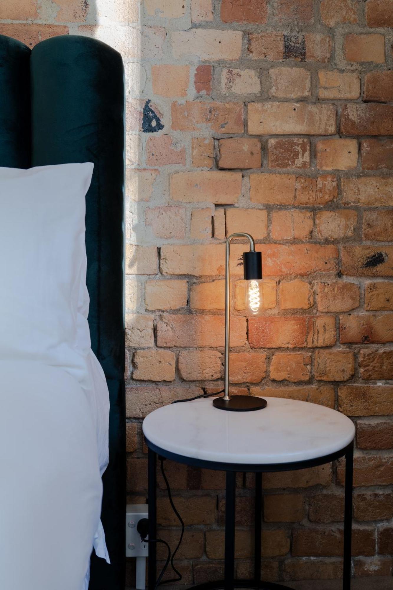 Apartment New York Loft Style Near Victoria Park And Cbd *
