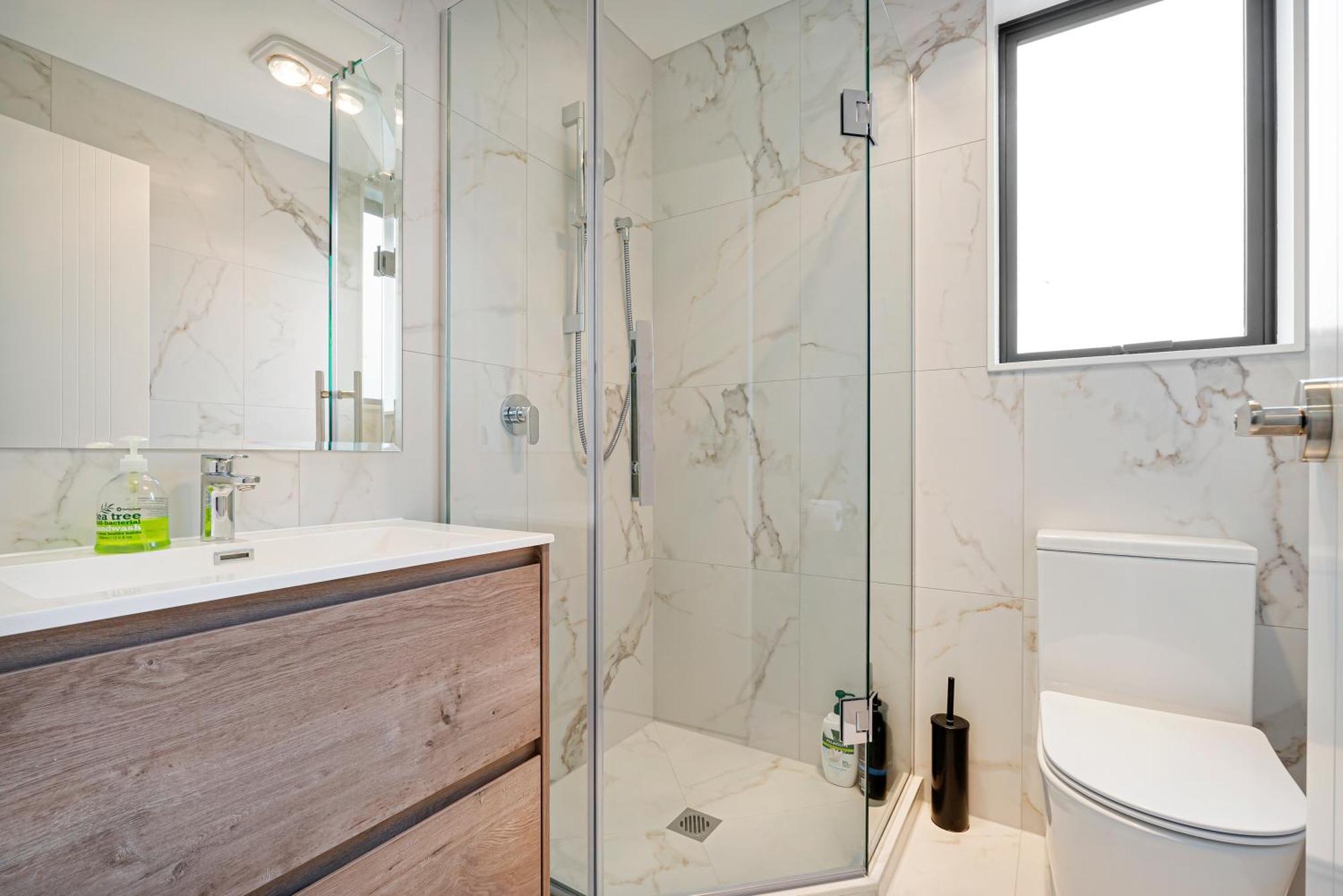 Te Atatu Cozy Brand New Townhouse 5 Villa *