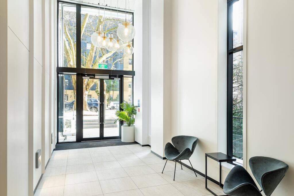 Apartment Modern One Bedroom