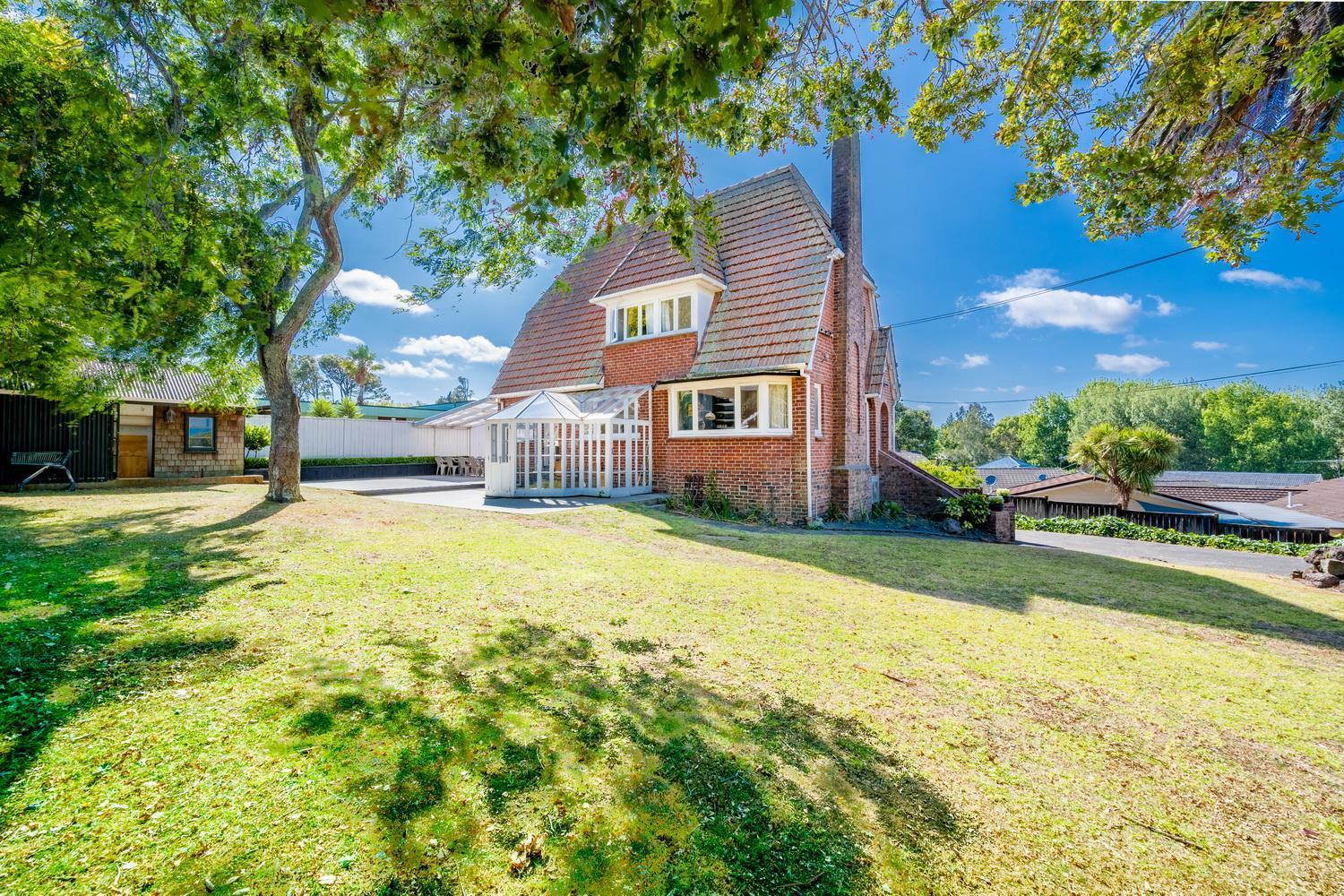 Big Family House 9 Bedroom 4bh 13 Bed Auckland