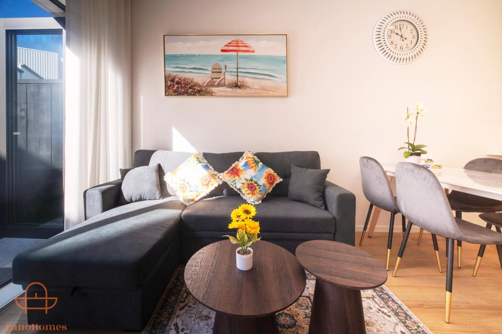 Modern Townhouse Close To With Full Kitchen - Ellerslie Auckland
