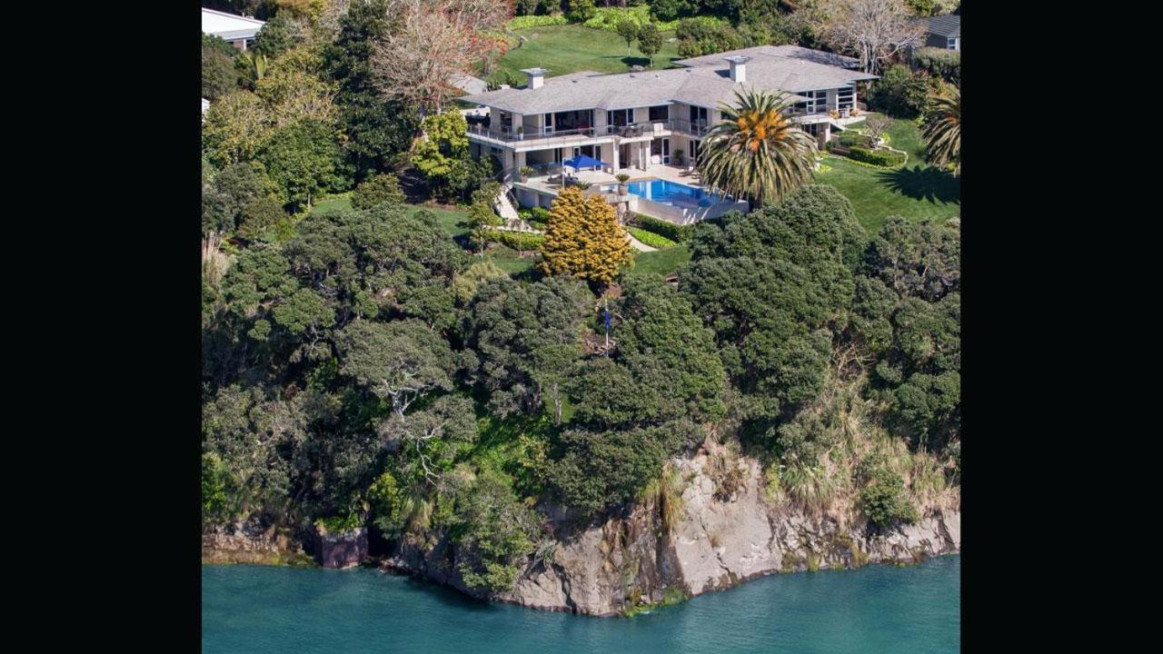 Villa Mellons Bay Retreat Auckland