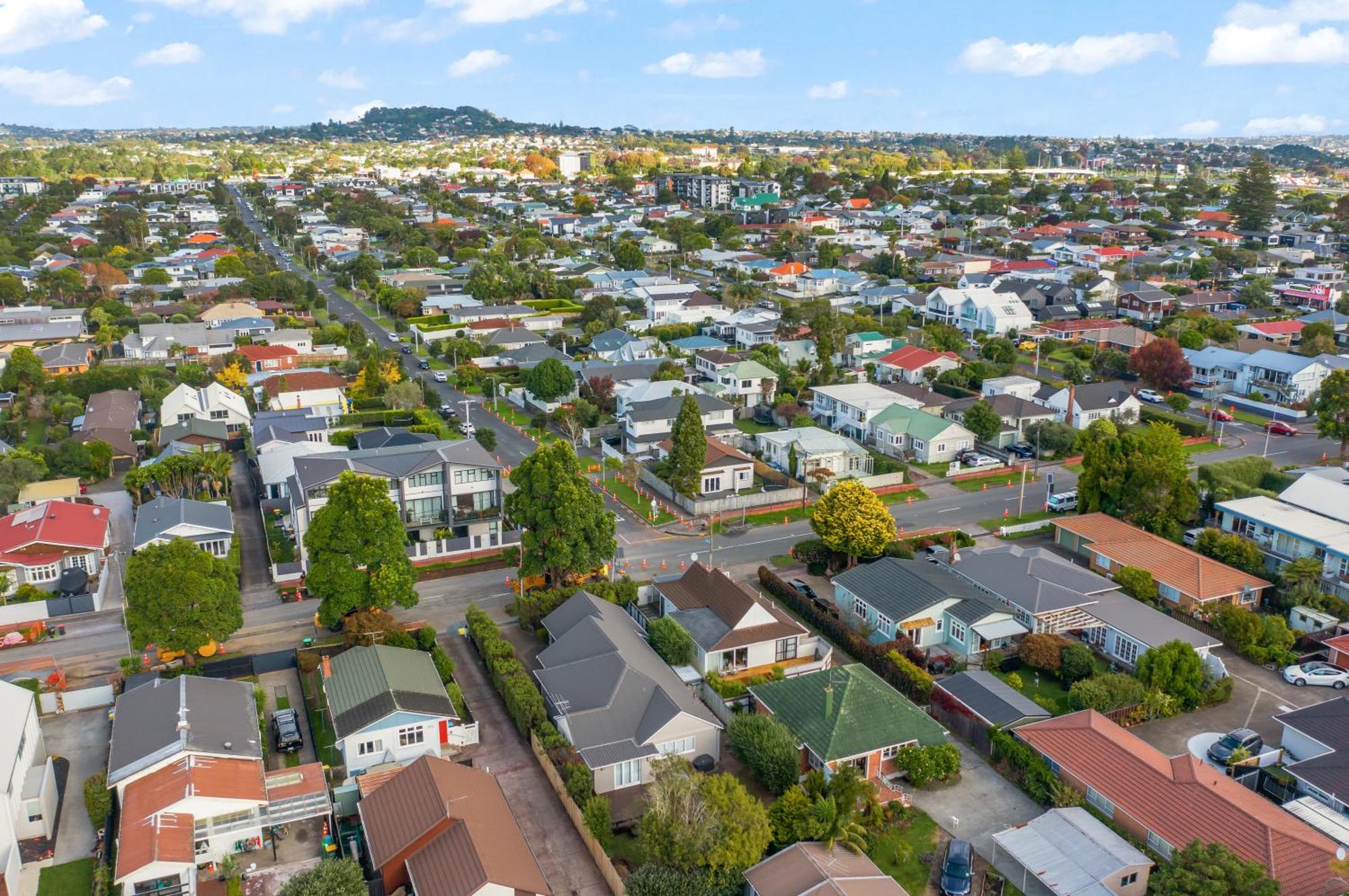 Holiday home Prosper Point With Bbq, Patio And Parking Auckland