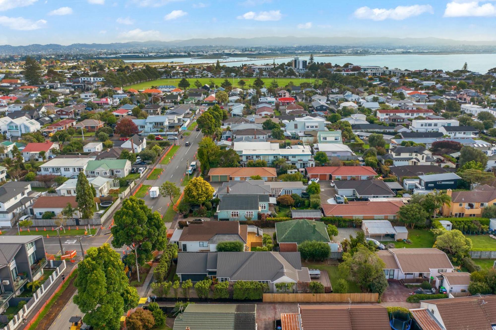 Prosper Point With Bbq, Patio And Parking