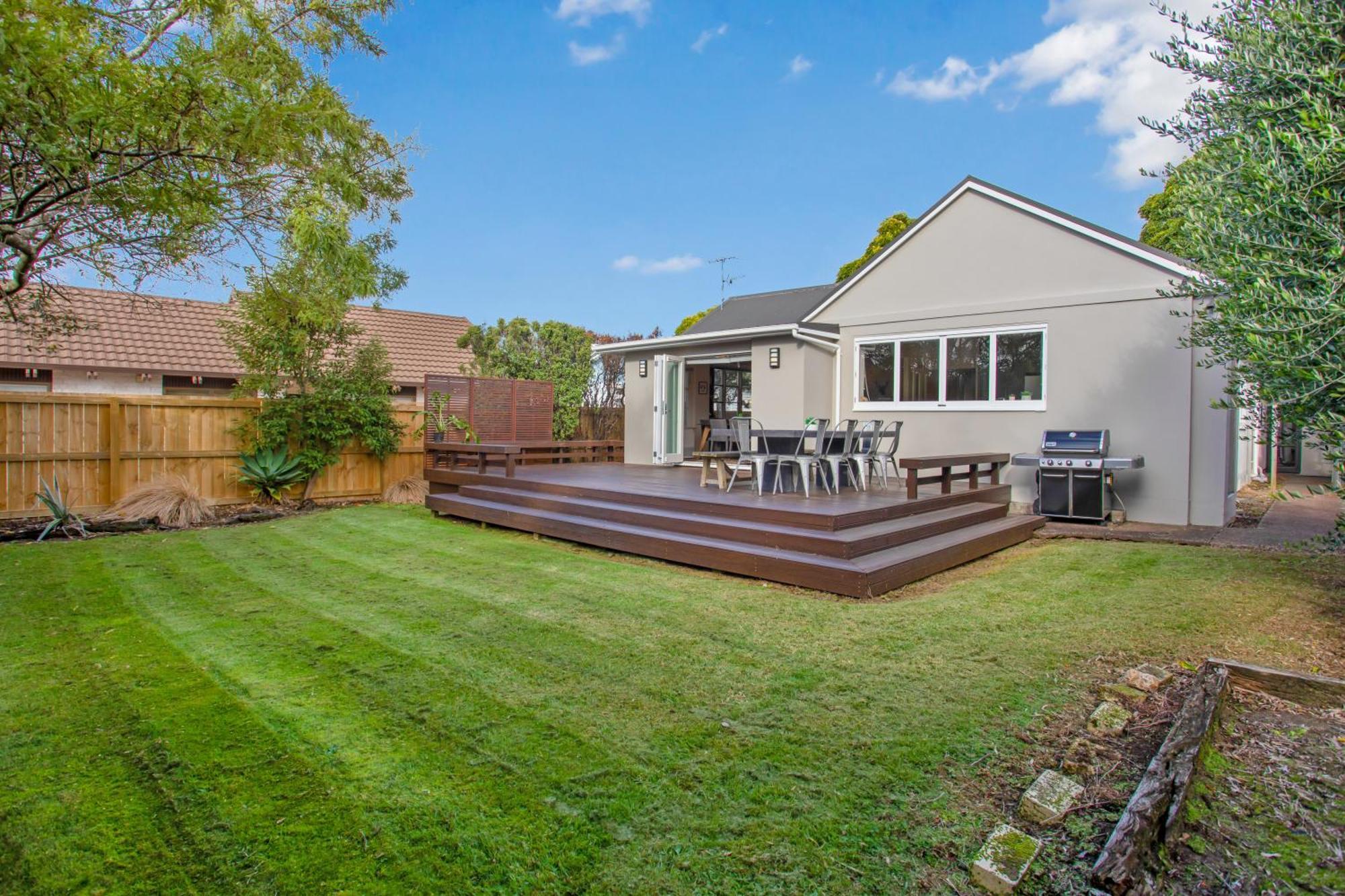 Prosper Point With Bbq, Patio And Parking Holiday home