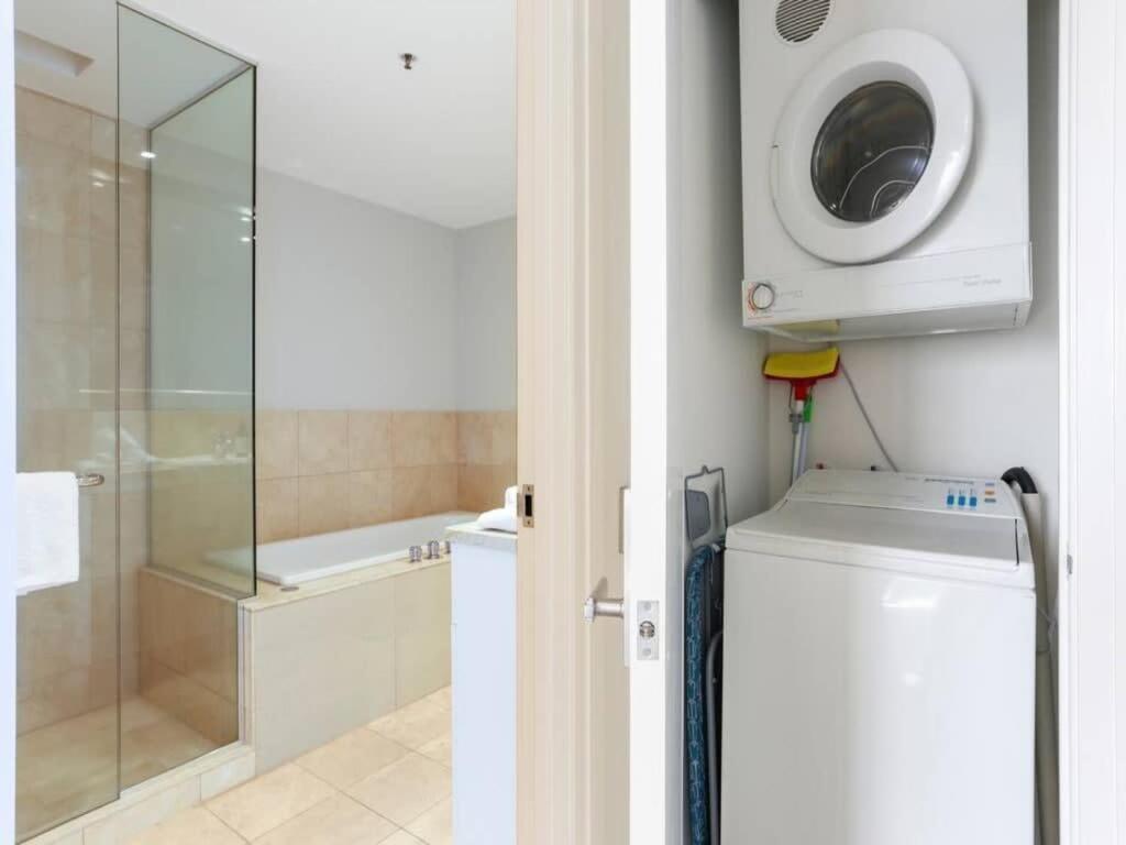 Apartment Bright One Bedroom Beauty With Balcony And Unbeatable Views