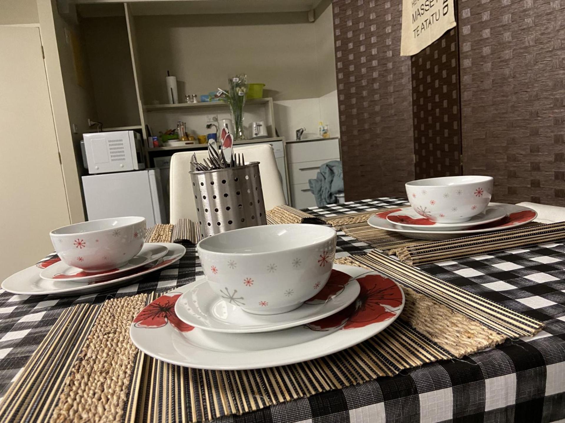 Close Motorway,free Breakfast,lovely Hot Spa,private, Apartment Auckland