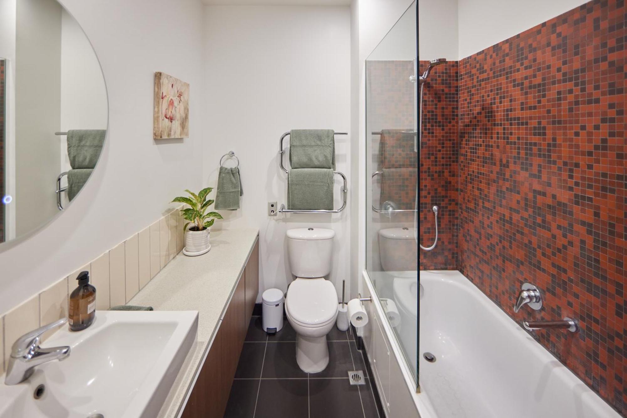 Pavilions Marina 102 - Wynyard Quarter Viaduct Harbour Apartamento *