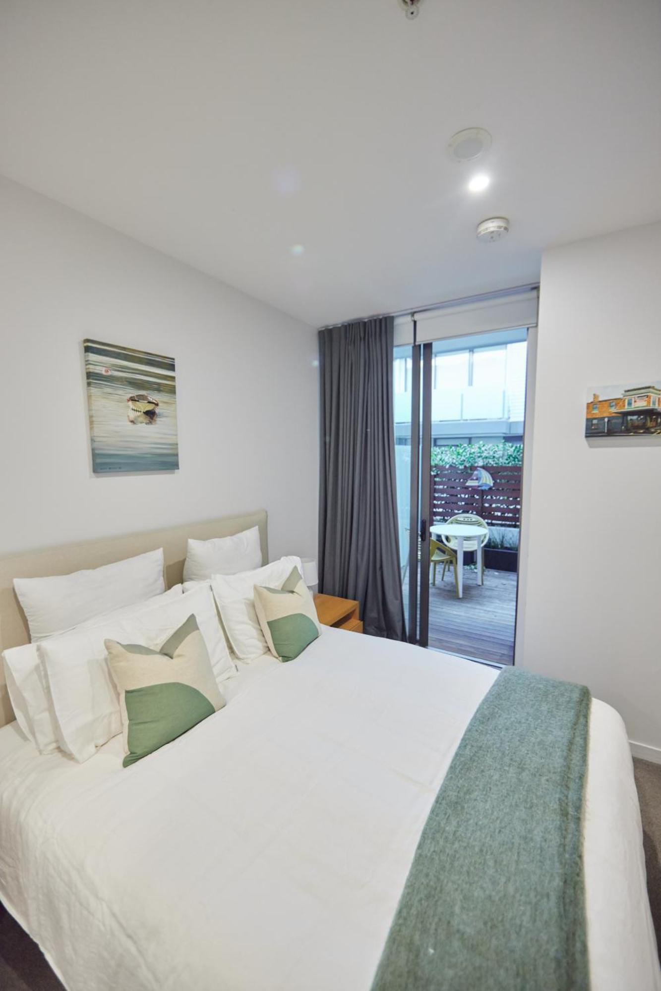 Apartment Pavilions Marina 102 - Wynyard Quarter Viaduct Harbour