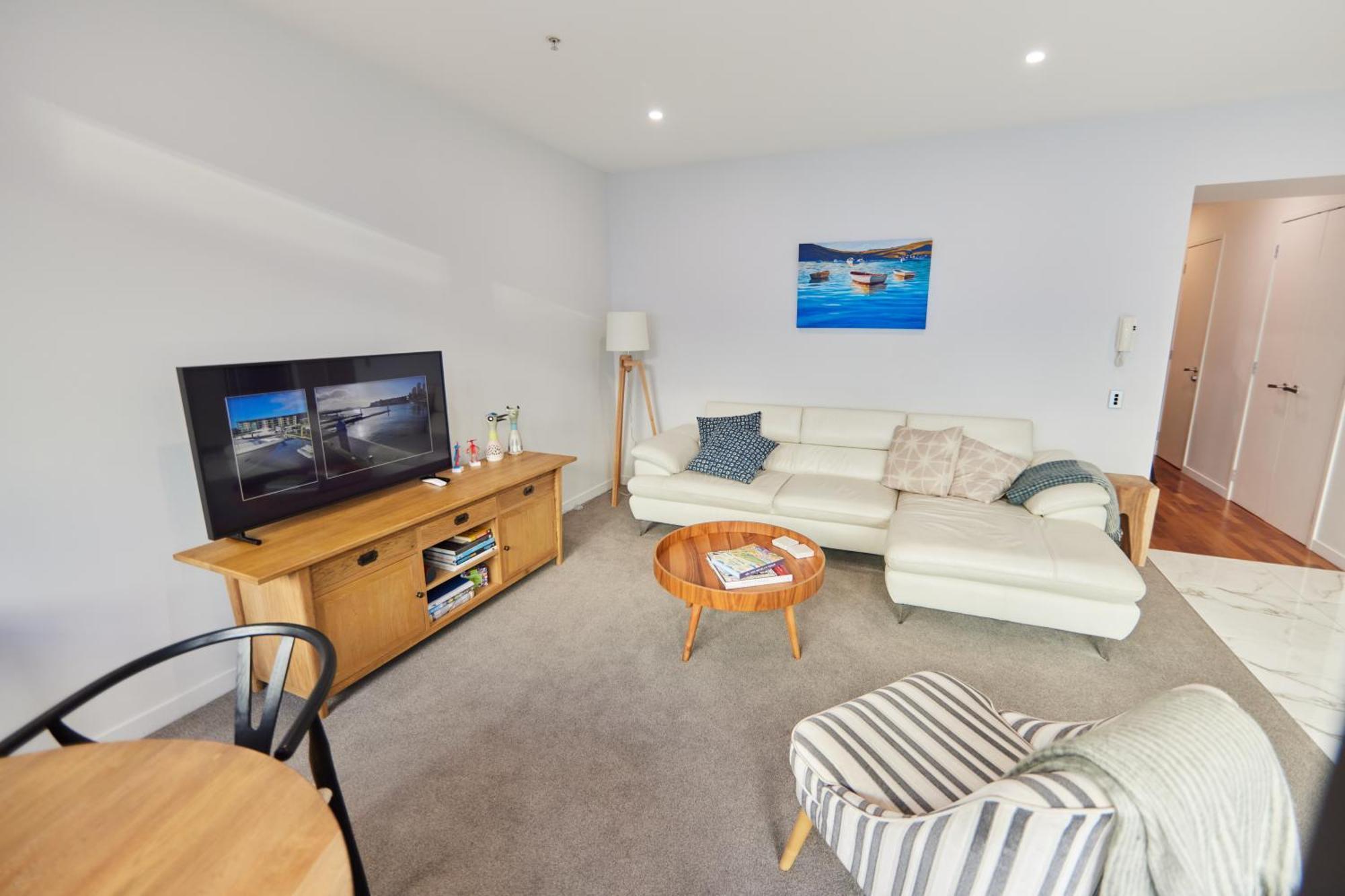 Pavilions Marina 102 - Wynyard Quarter Viaduct Harbour Apartment Auckland