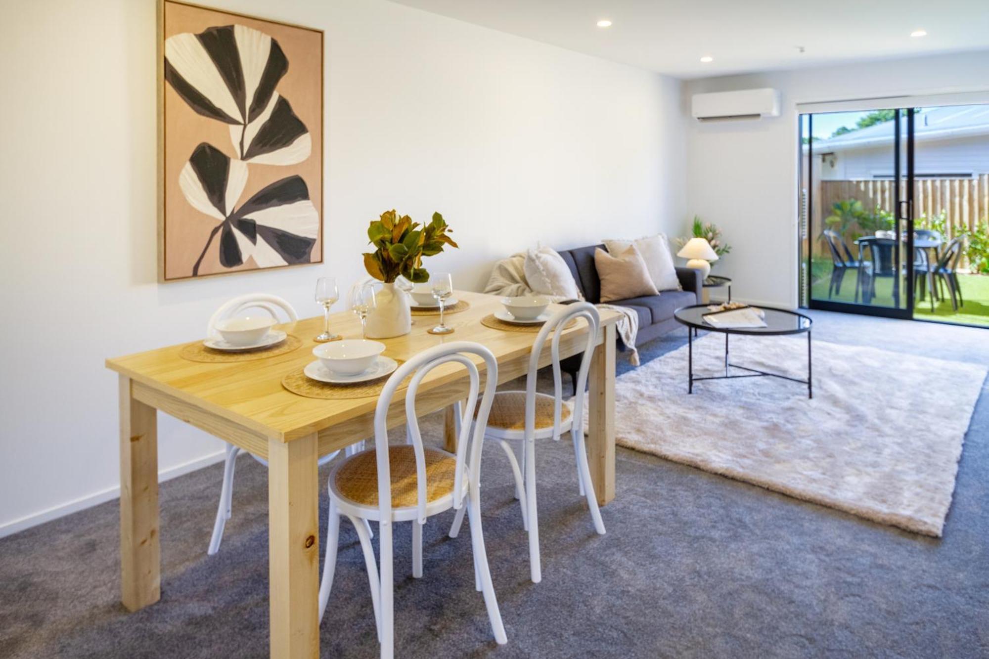 Chic 2-bed Gem: Trust Arena Proximity - West Akl Apartment Auckland