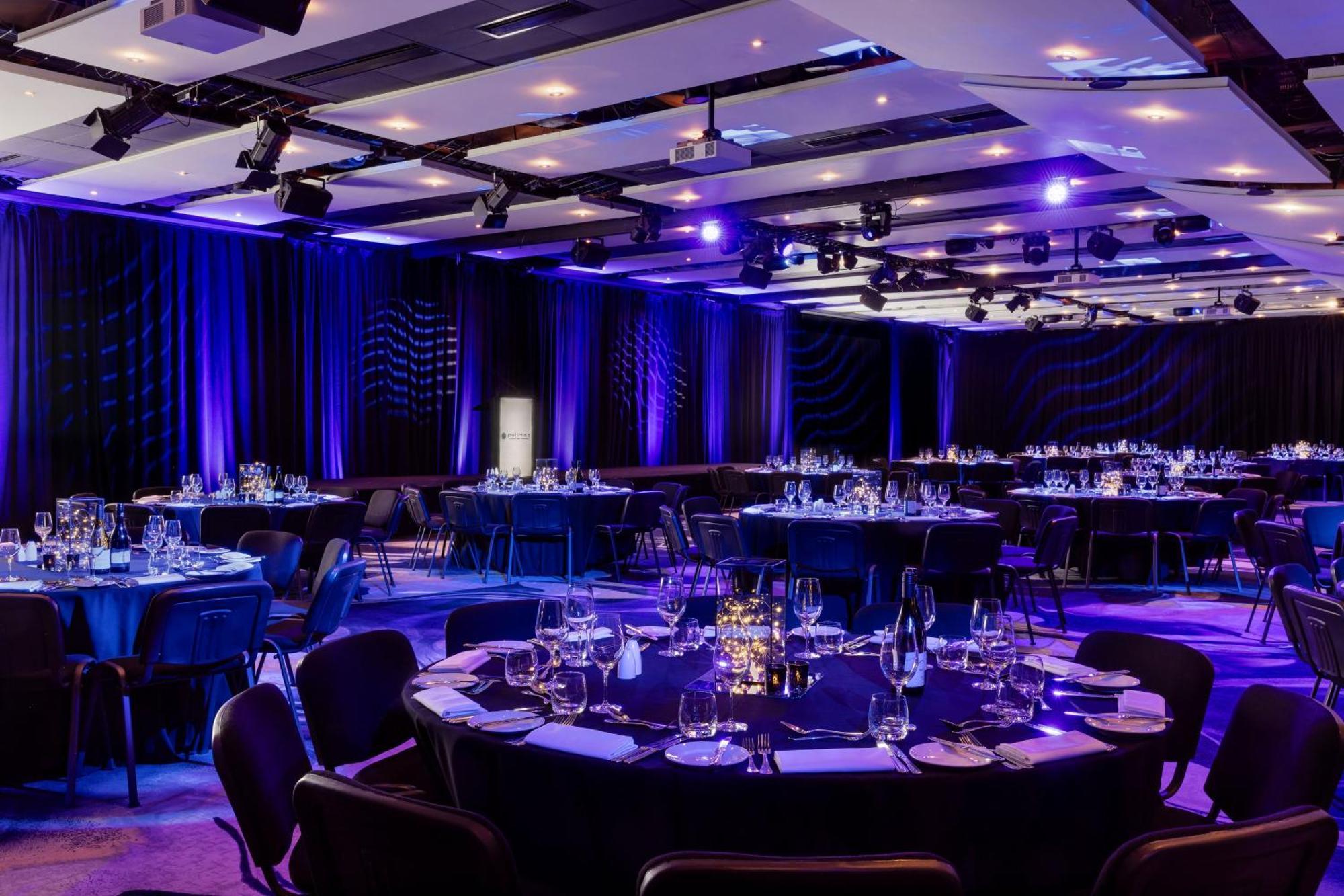 Pullman & Hotel 5*
