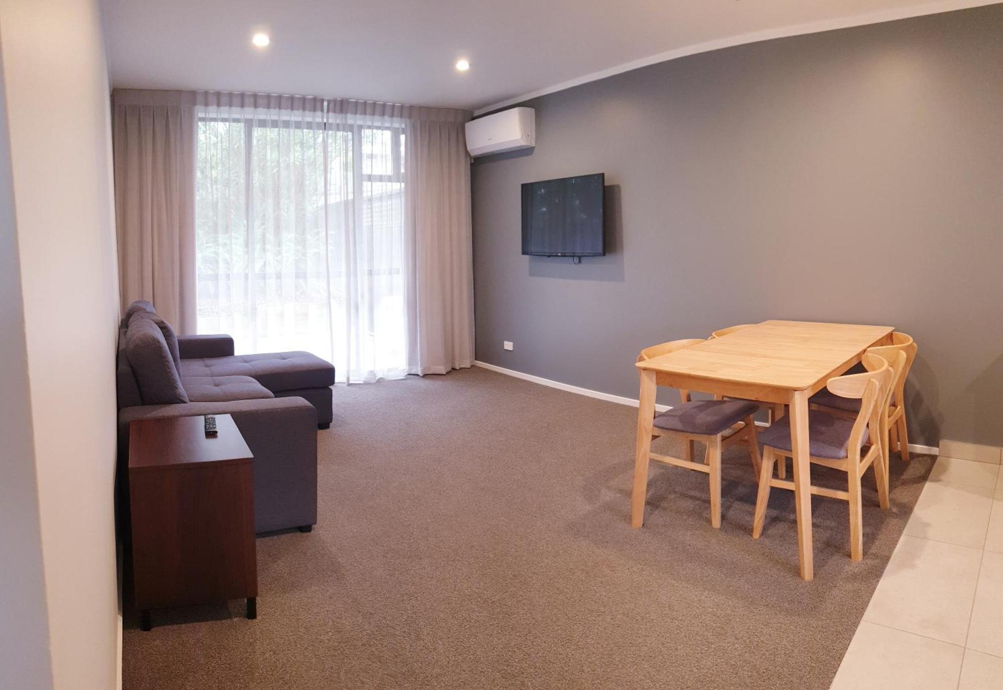 Hotel The Surrey