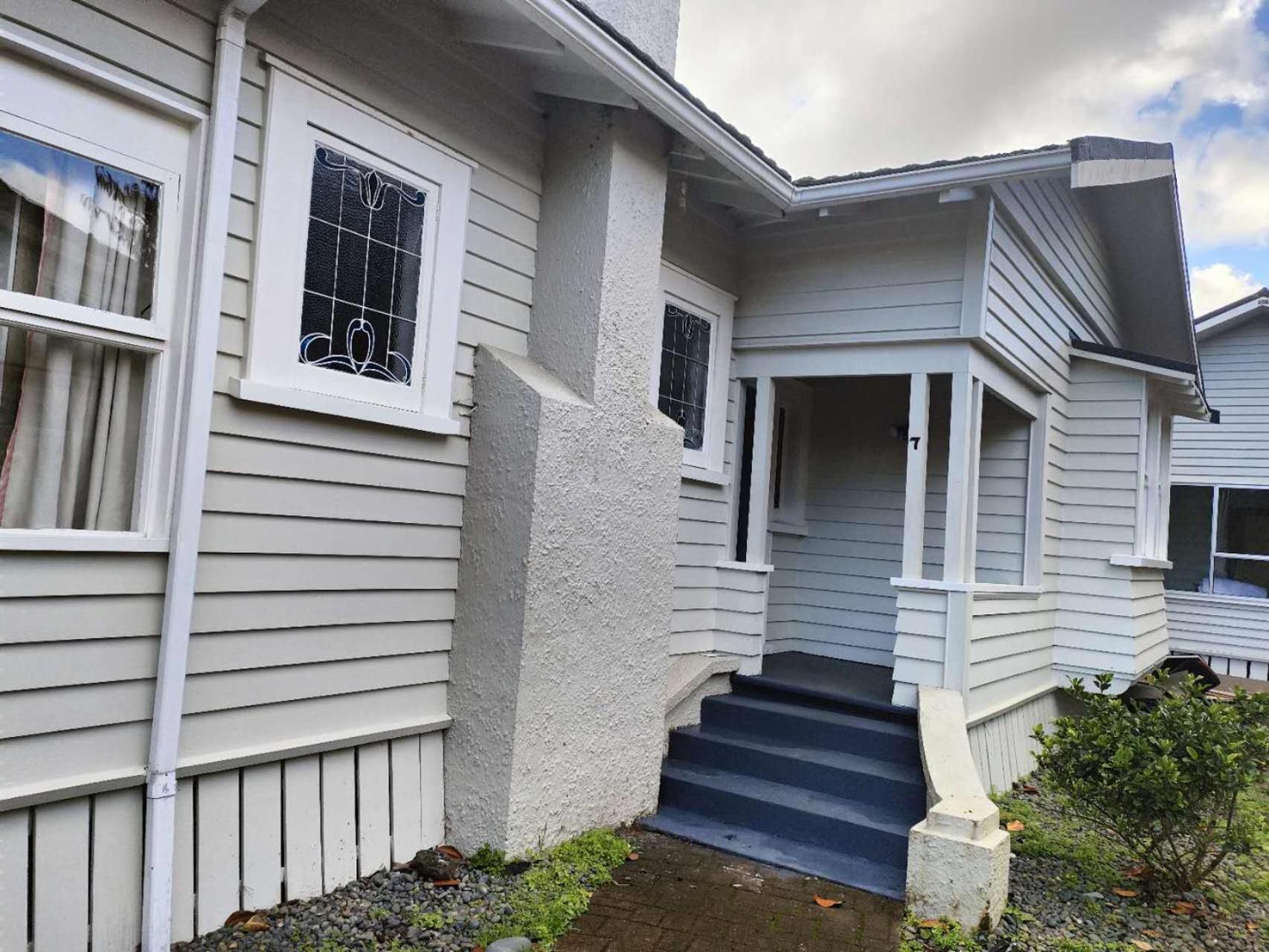 Cozy 5 Bedrooms House 7 Rangiatea Road, Epsom *