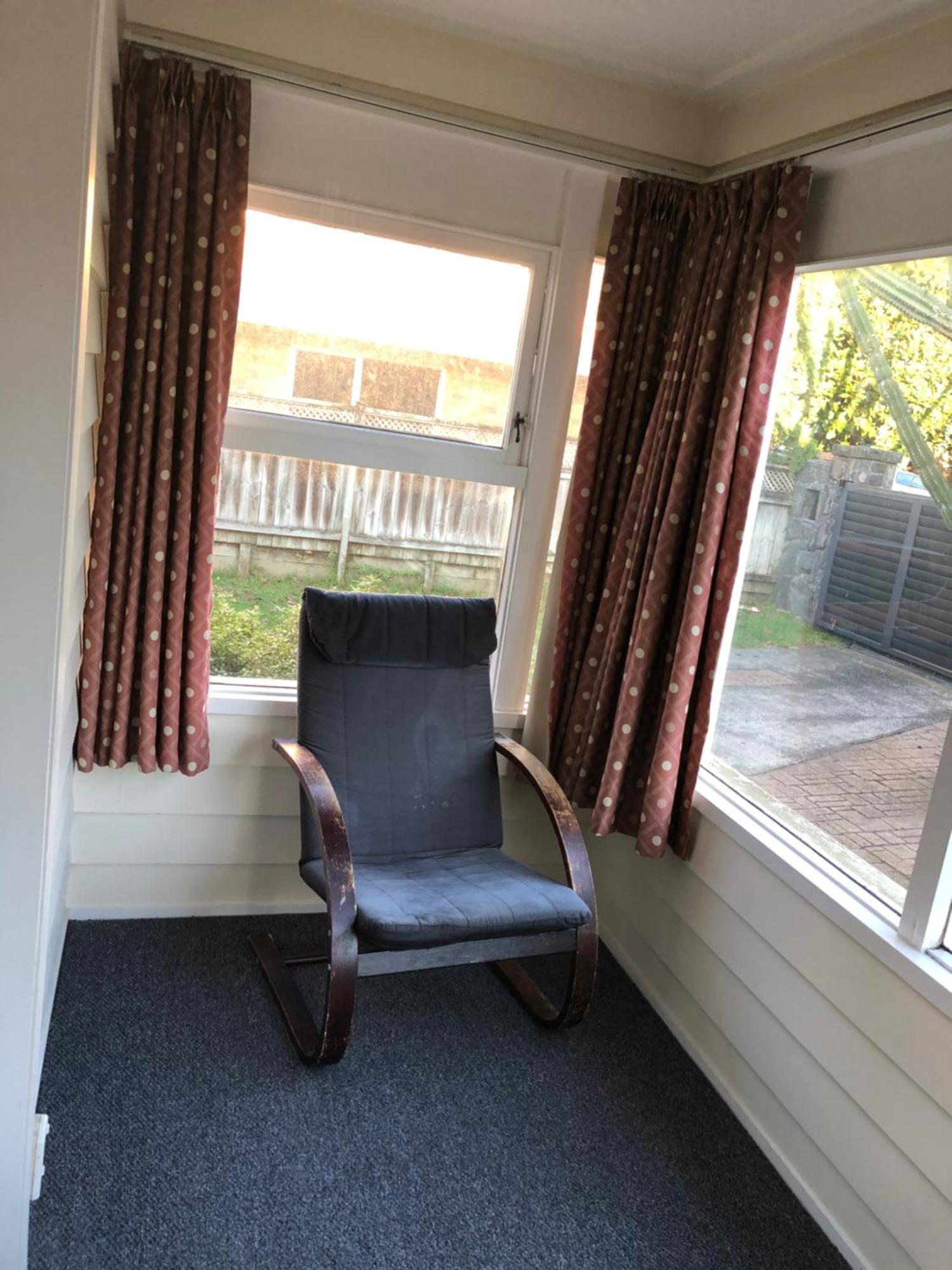 Cozy 5 Bedrooms House 7 Rangiatea Road, Epsom *