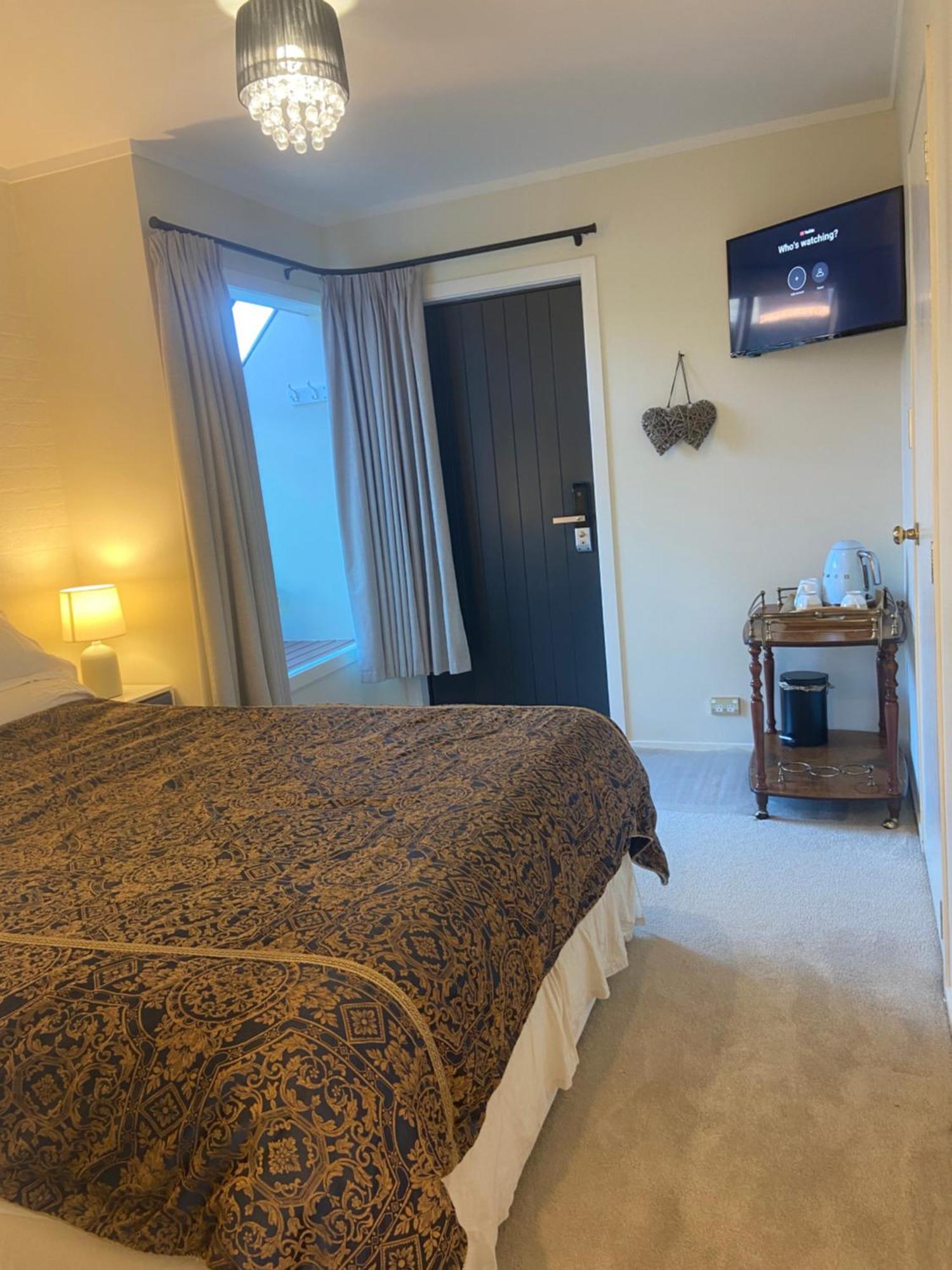 Epsom Nook Homestay *