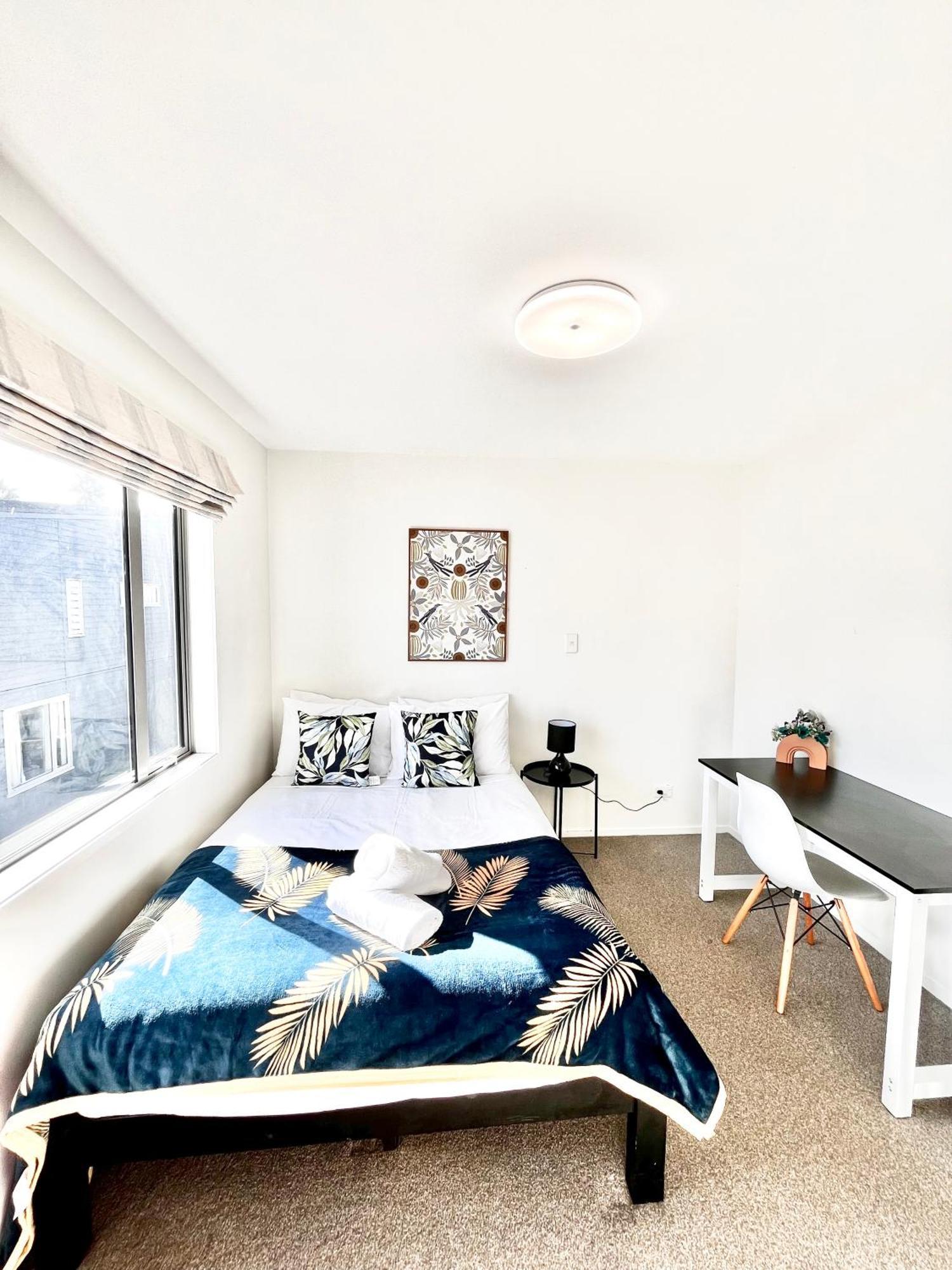 Urban Oasis With Convenient